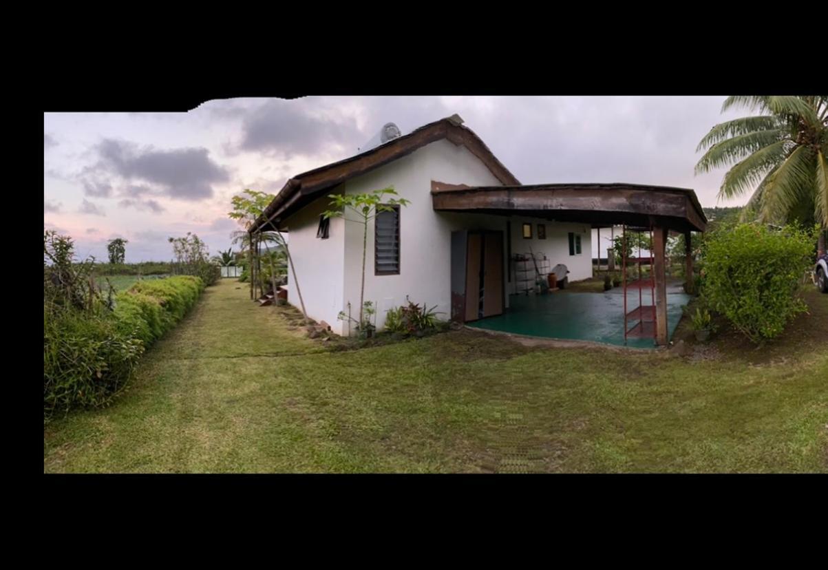 Chez Taua Maison Isolee Pas De Wifi Ni Bus Opoa Exteriör bild